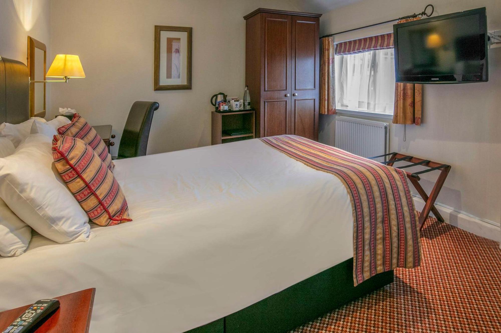 Best Western Forest And Vale Hotel พิกเคอริง ภายนอก รูปภาพ