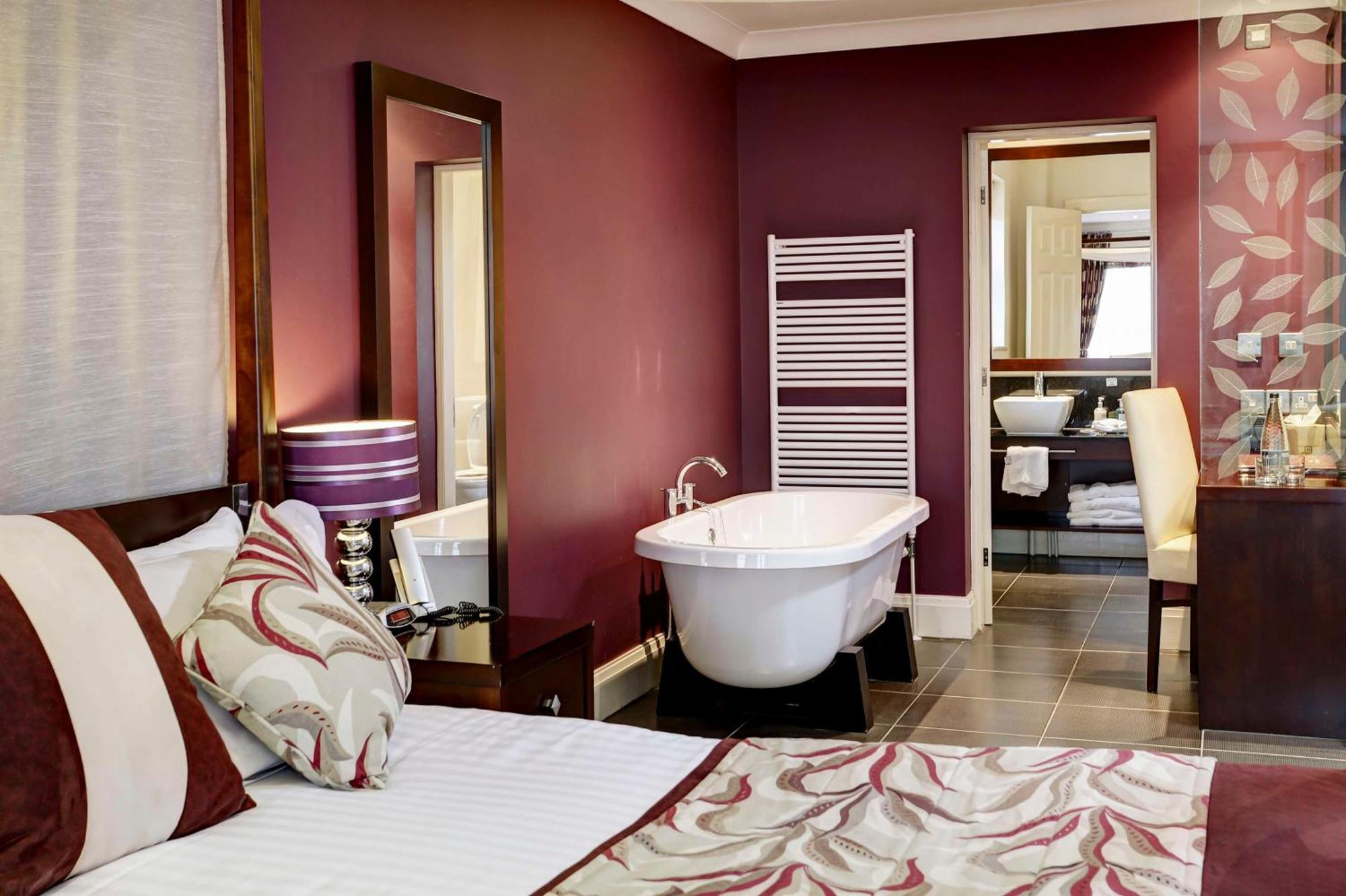 Best Western Forest And Vale Hotel พิกเคอริง ภายนอก รูปภาพ